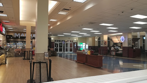 Shopping Mall «Leesburg Corner Premium Outlets», reviews and photos, 241 Fort Evans Rd NE, Leesburg, VA 20176, USA