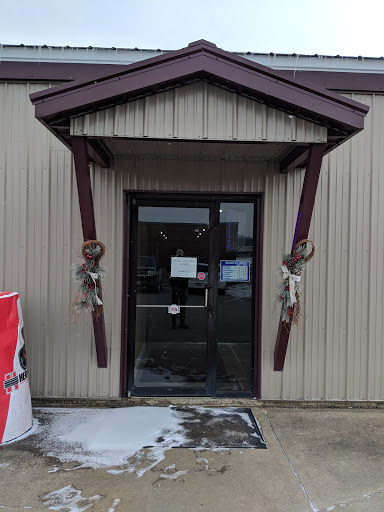 Auto Repair Shop «Express Auto Service & Tire», reviews and photos, 15651 W High St, Middlefield, OH 44062, USA