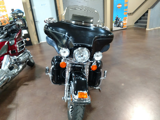 Harley-Davidson Dealer «Emerald City Harley-Davidson», reviews and photos, 5711 188th St SW, Lynnwood, WA 98037, USA