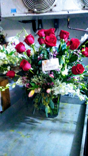 Florist «Blooms-The Flower Shop», reviews and photos, 3028 Chimney Rock Rd, Houston, TX 77056, USA