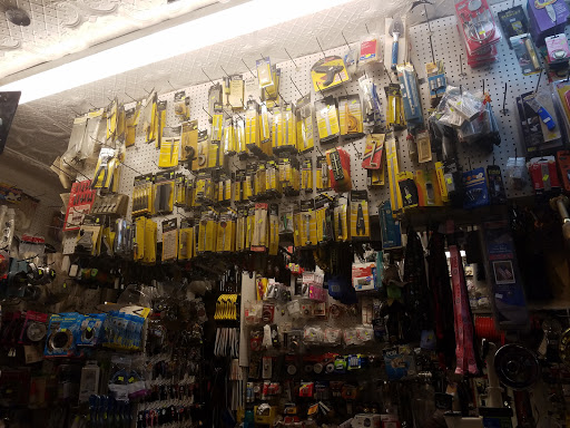 Hardware Store «Mitchell Hardware Supply», reviews and photos, 2141 W Cermak Rd, Chicago, IL 60608, USA