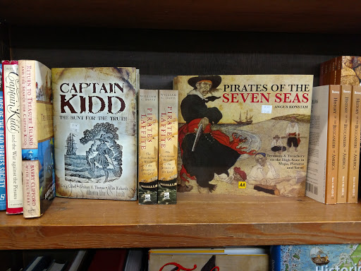 Book Store «Village Bookshop», reviews and photos, 2424 W Dublin Granville Rd, Columbus, OH 43235, USA