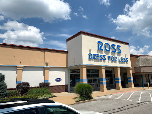Clothing Store «Ross Dress for Less», reviews and photos, 15301 Manchester Rd, Ballwin, MO 63011, USA