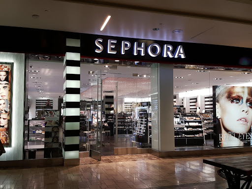 Cosmetics Store «SEPHORA», reviews and photos, 1151 Galleria Blvd, Roseville, CA 95678, USA