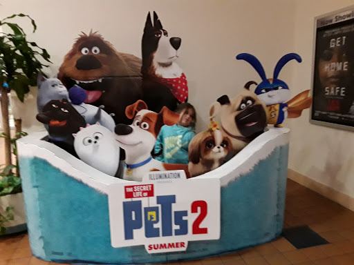 Movie Theater «Mansfield Movieplex 8», reviews and photos, 95 Storrs Rd, Mansfield Center, CT 06250, USA