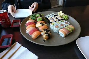 Daisuki Sushi image