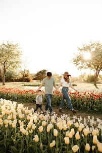 Olivia Laird Photography - Photo 3 - Car repair in , Holland