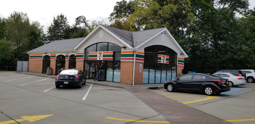 Convenience Store «7-Eleven», reviews and photos, 31 N Beverwyck Rd, Lake Hiawatha, NJ 07034, USA