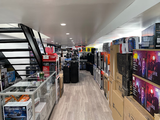 Electronics Store «King Electronics», reviews and photos, 4374 White Plains Rd, Bronx, NY 10466, USA