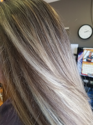 Hair Salon «Tanggles Hair Design», reviews and photos, 1255 S Robert St, West St Paul, MN 55118, USA