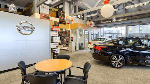 Nissan Dealer «Kelly Nissan, Inc.», reviews and photos, 4300 95th St, Oak Lawn, IL 60453, USA