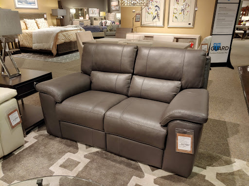 Furniture Store «HOM Furniture», reviews and photos, 4150 Berkshire Ln N, Plymouth, MN 55446, USA