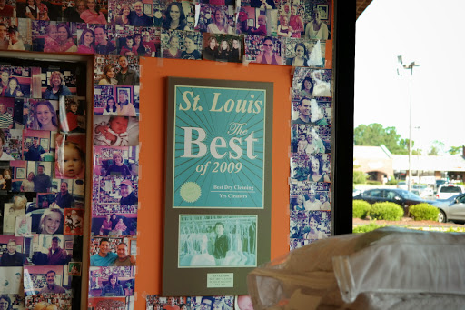 Dry Cleaner «Yes Cleaners», reviews and photos, 1318 Clarkson Clayton Center, Ellisville, MO 63011, USA