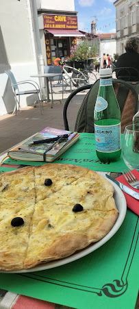 Plats et boissons du Pizzeria Pizz'Azzurra - Votre Restaurant italien à Fouras - n°13