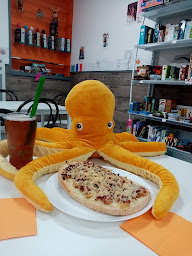 Photo n°26 de Le Repaire des Petits Joueurs - Café ludique - jeux de société - Famille - Adulte - Enfant à Le Pont-de-Beauvoisin ()