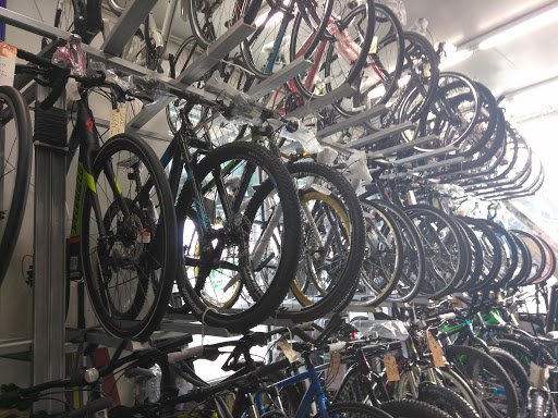 Bicycle Repair Shop «Westchester Bicycle Pro Shop», reviews and photos, 2611 Westchester Ave, Bronx, NY 10461, USA