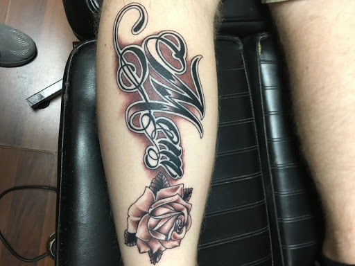 Tattoo Shop «Black Heart Tattoo», reviews and photos, 1926 Hudson Bridge Rd, Stockbridge, GA 30281, USA