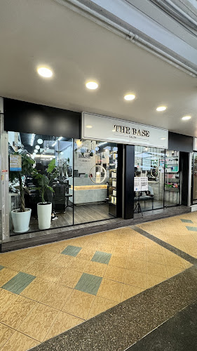 Opinii despre The Base Salon în Singapore - Hair removal service