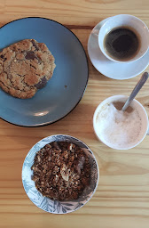 Photo n°14 de Du vent dans les fleurs (café-restaurant-épicerie) à Montcenis ()