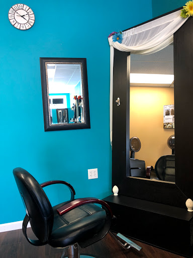 Hair Salon «Hair Trinity», reviews and photos, 1437 Silver Lake Rd NW, New Brighton, MN 55112, USA