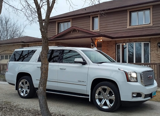 Used Car Dealer «Interstate Motorcar», reviews and photos, 330 40th St S, Fargo, ND 58103, USA