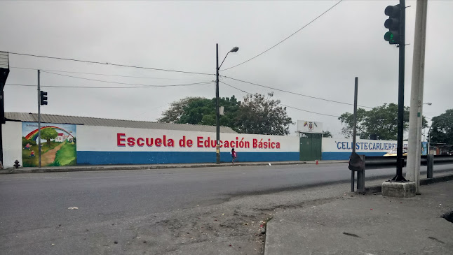 Opiniones de Escuela de Educacion Basica CELESTE CARLIER FUENTES en Quevedo - Escuela