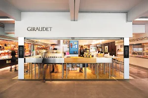 Giraudet - Les Halles de Lyon | Quenelles, Soupes & Ravioles artisanales image
