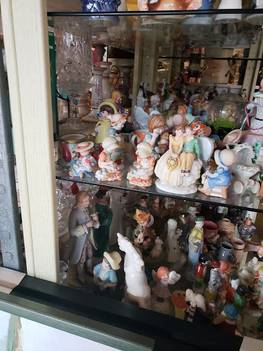 Thrift Store «Explosive Bargains & Thrift», reviews and photos, 127 Smithtown Blvd, Nesconset, NY 11767, USA