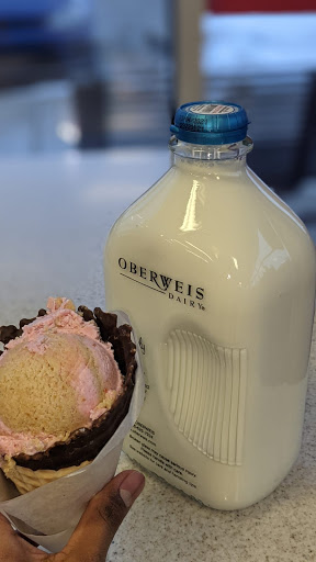 Ice Cream Shop «Oberweis Ice Cream and Dairy Store», reviews and photos, 6854 Rochester Rd, Rochester, MI 48307, USA