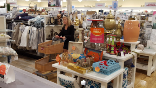 Home Goods Store «HomeGoods», reviews and photos, 2911 Rio Grande Blvd #100, Colleyville, TX 76034, USA