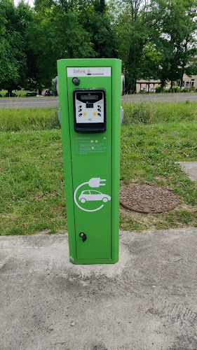 Borne de recharge de véhicules électriques Intermarché Charging Station Moissac