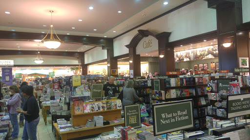 Book Store «Barnes & Noble», reviews and photos, 3102 Northline Ave, Greensboro, NC 27408, USA