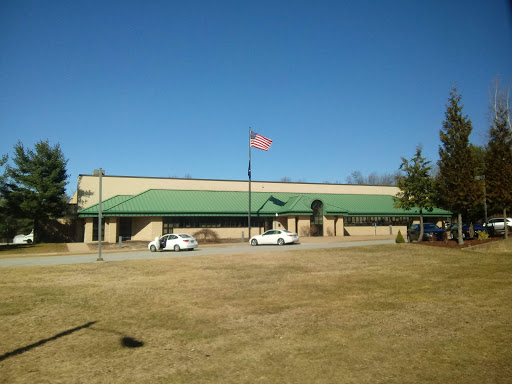 Post Office «United States Postal Service», reviews and photos, 111 Sheldon Rd, Manchester, CT 06042, USA