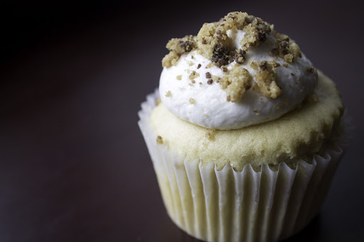 Shana Cake, 435 S Kansas Ave, Topeka, KS 66603, USA, 