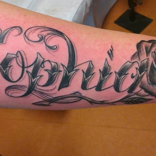 Tattoo Shop «Tattoo Cafe», reviews and photos, 2141 Broadview Rd, Cleveland, OH 44109, USA