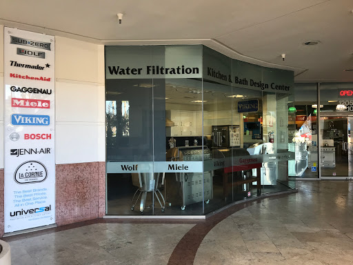 Universal Appliance and Kitchen Center image