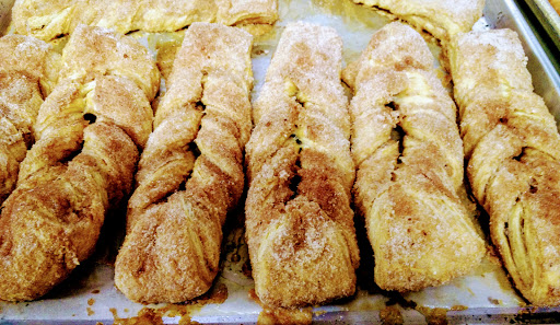 Donut Shop «Golden Cream Doughnut Shop», reviews and photos, 911 Lincoln Ave, San Rafael, CA 94901, USA