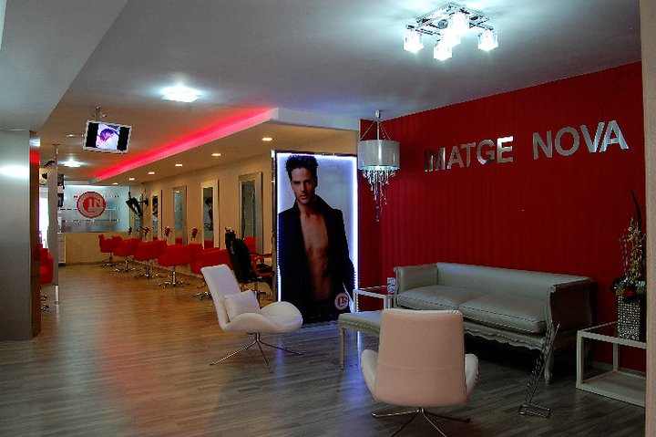 GRUPO IMATGE NOVA PELUQUERIA ESTETICA SPA