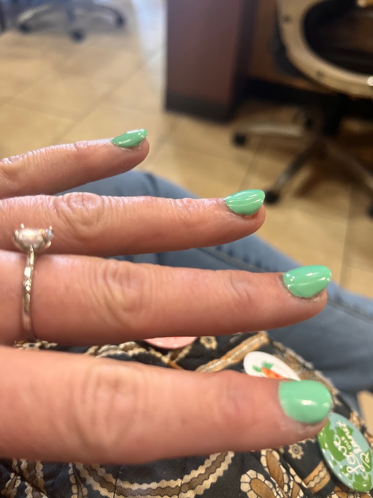 Lytle Nail & Spa 78052