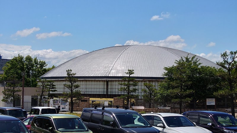 大浜公園駐車場