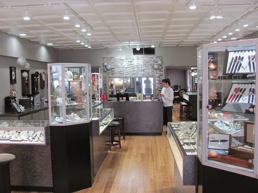 Jewelry Designer «Leslie Jewelers», reviews and photos, 319 N Spruce St, Searcy, AR 72143, USA