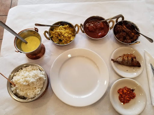 Indian Grocery Store «Annapurna Indian Grocery», reviews and photos, 561 Cedar Ln, Teaneck, NJ 07666, USA