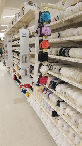 Fabric Store «Jo-Ann Fabrics and Crafts», reviews and photos, 154 N Peters Rd, Knoxville, TN 37923, USA