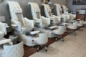 Divine Nails & Spa image