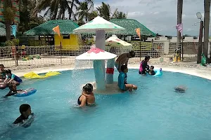 Villa Iska Beach Resort image