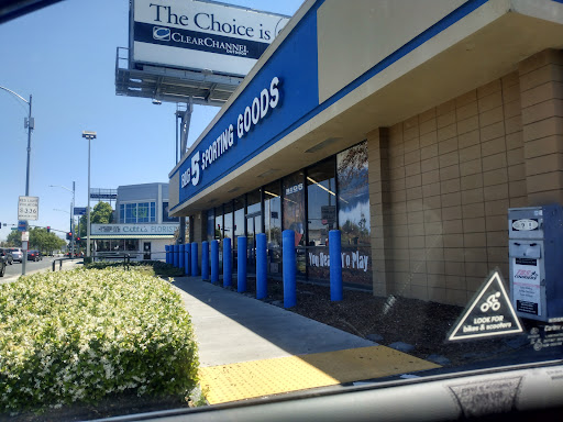 Sporting Goods Store «Big 5 Sporting Goods», reviews and photos, 3132 Stevens Creek Blvd, San Jose, CA 95117, USA
