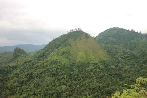 Gunung Giyanti image