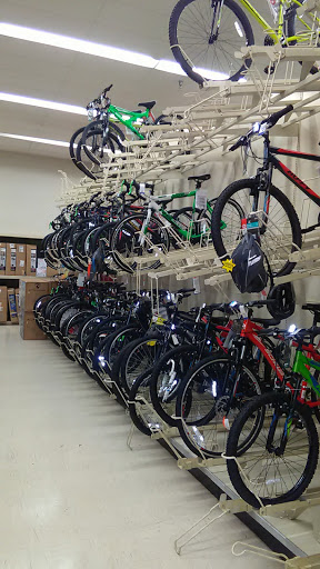 Sporting Goods Store «Academy Sports + Outdoors», reviews and photos, 7513 N Interstate Hwy 35, Austin, TX 78752, USA