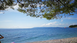 Photo de Plage de Podgora avec rivage droit, long