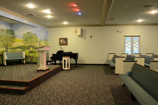 Funeral Home «Neal-Tarpley-Parchman Funeral Home», reviews and photos, 1510 Madison St, Clarksville, TN 37040, USA